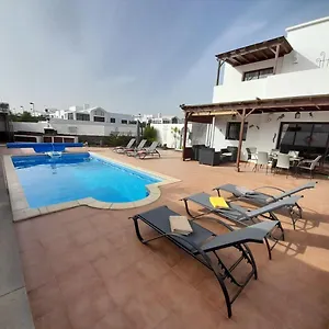 https://dias-felices.in-canary-islands.com